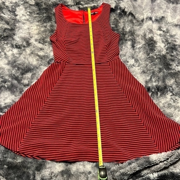 Express Striped Fit And Flare Dress Red Blue XS - Picture 5 of 5